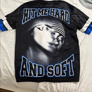 (S) authentic Billie Eilish Hit Me Hard And Soft (HMHAS) jersey 2024 tour